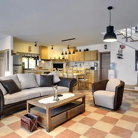 Biba Holiday home Pomer
