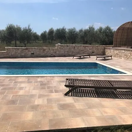 Holiday home Biba *
