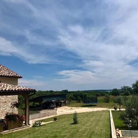 Biba Holiday home Pomer